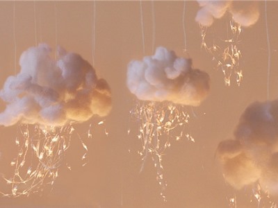 Hướng dẫn làm những đám mây bằng bông gòn phát sáng treo lơ lửng